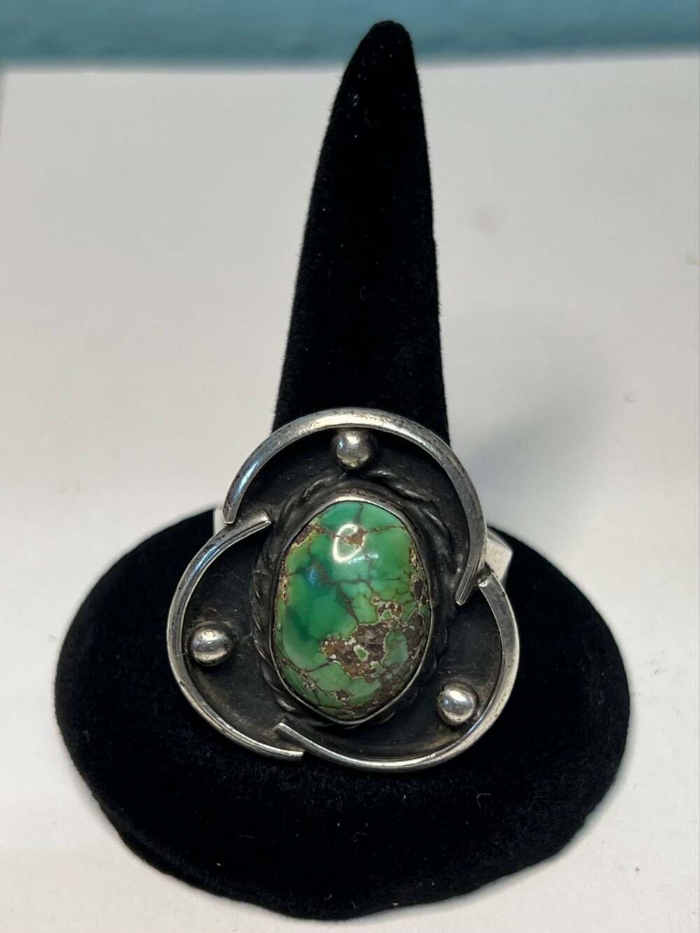 Native American Green Turquoise Silver Ring